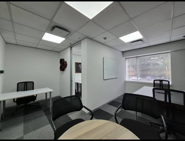 35M² OFFICE TO LET IN ROSEBANK